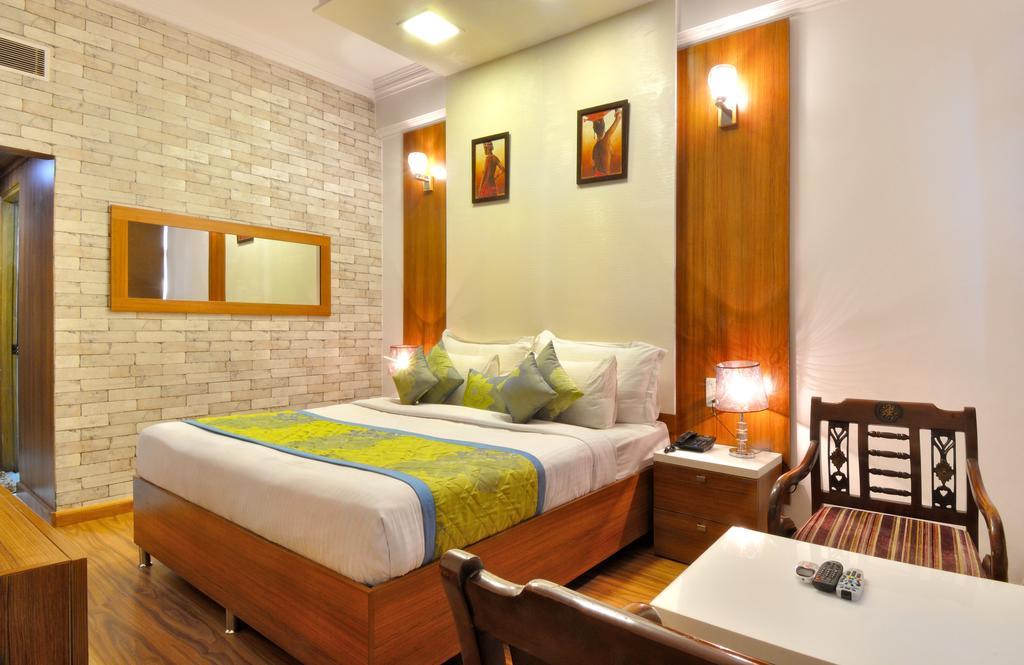 Hotel Solitaire Chandigarh - 10 Mins From Railway Station Zewnętrze zdjęcie